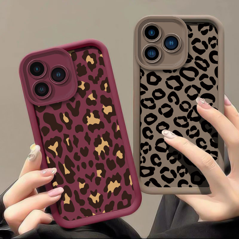 Black Leopard Painting Phone C - огляд і ціна Phone Cases Rimowa